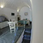 בית הארחה White Luxury By Gonewlocation אוסטוני
