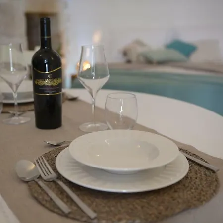 White Luxury By Gonewlocation Pensionat