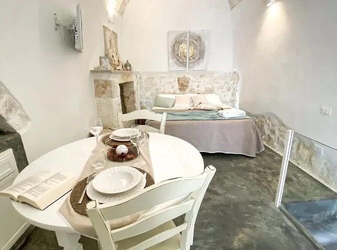 Casa de hóspedes White Luxury By Gonewlocation